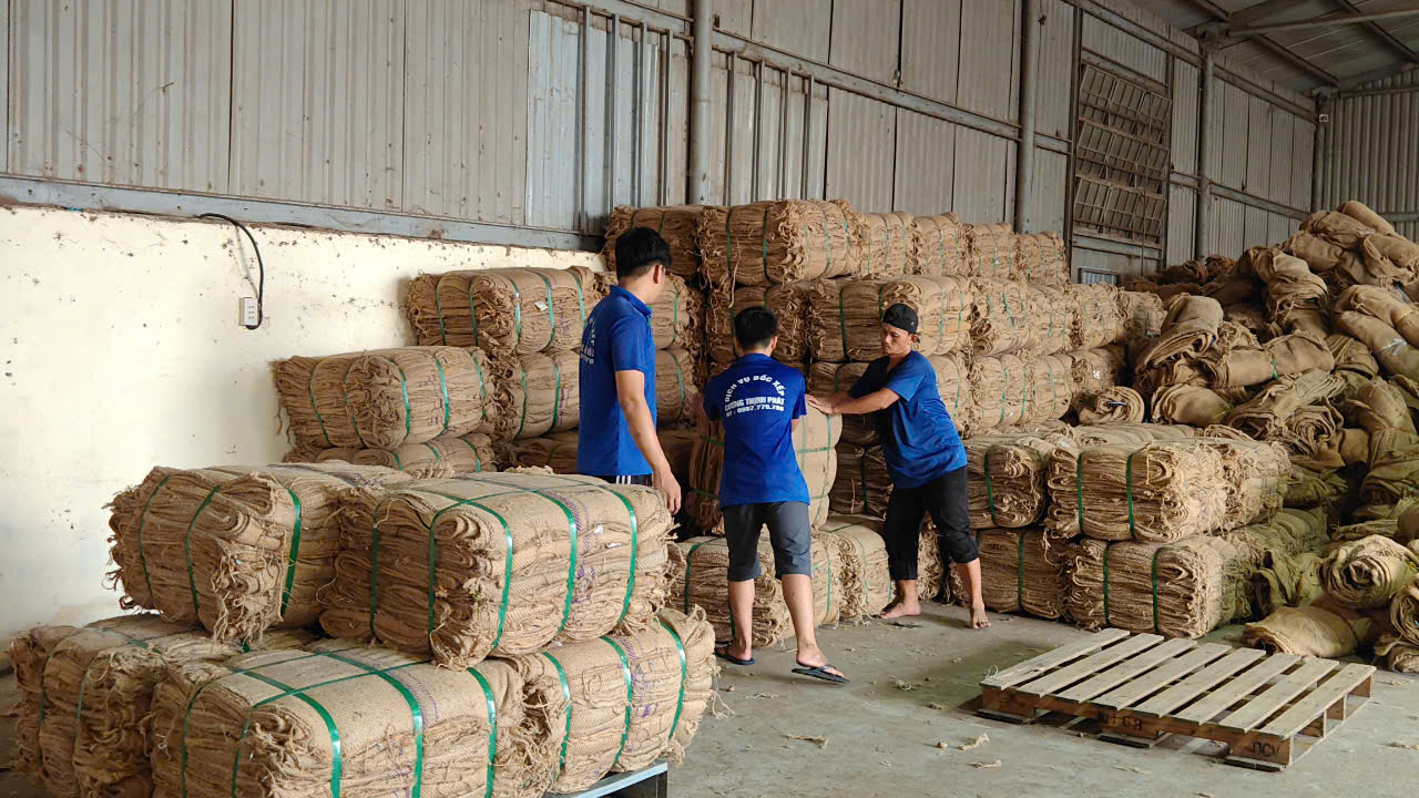 Xuất Khẩu Bao Bố Cũ